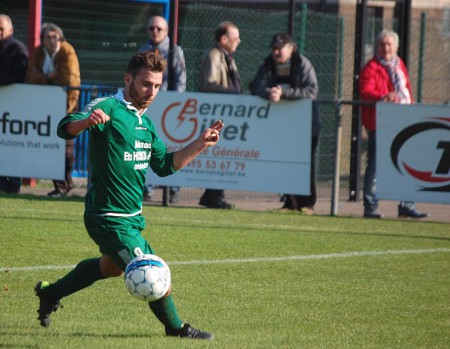 Licour a troqué la tunique verte pour celle de Huy.