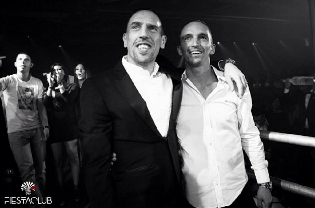 On ne verra plus Ribery (ici avec  Olivier Da Silva) au Fiesta Club de Liège. [c] Instagram/FiestaClub