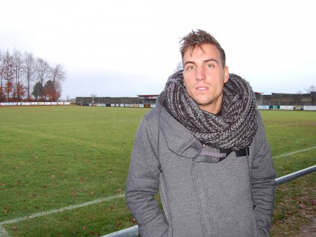 'Coza' rejoint son pote Ribeaucourt en tête du classement.