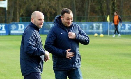 Detilloux (à gauche), le T2 devait coacher seul Hamoir ce dimanche