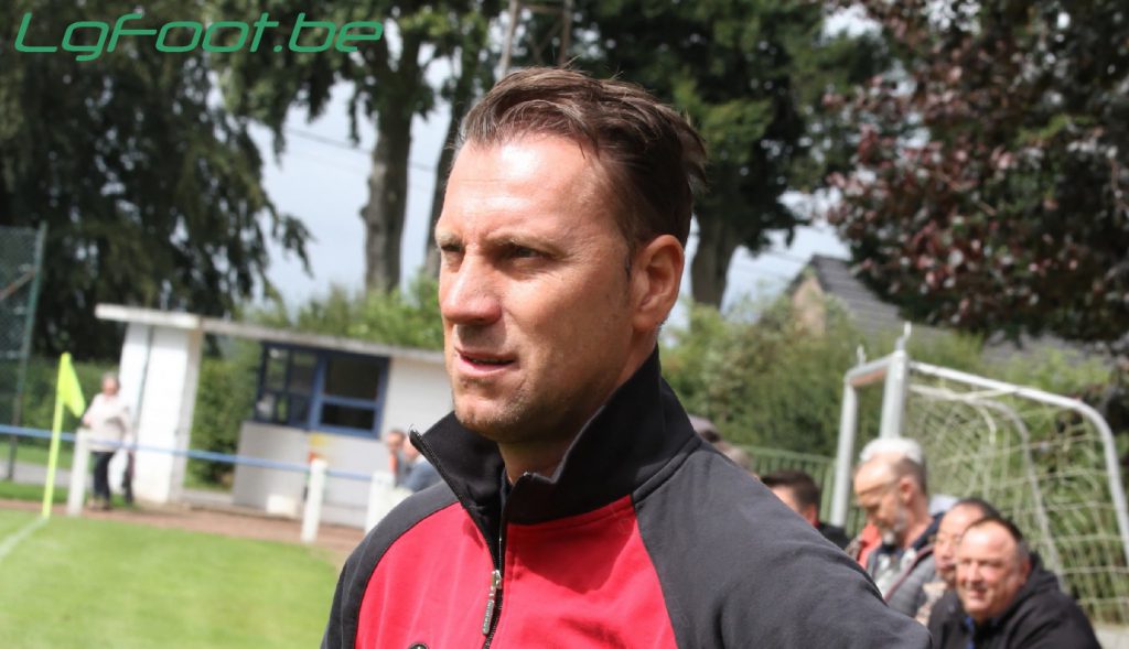 Colella et Trois-Ponts divorcent. 